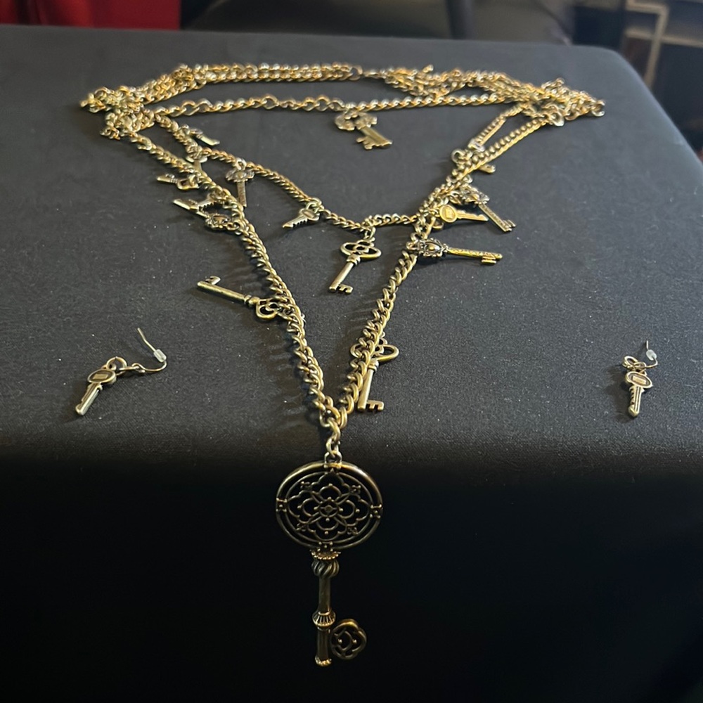Gold key necklace, and earrings